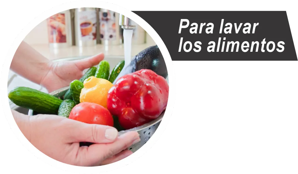 Agua purificada para lavar los alimentos